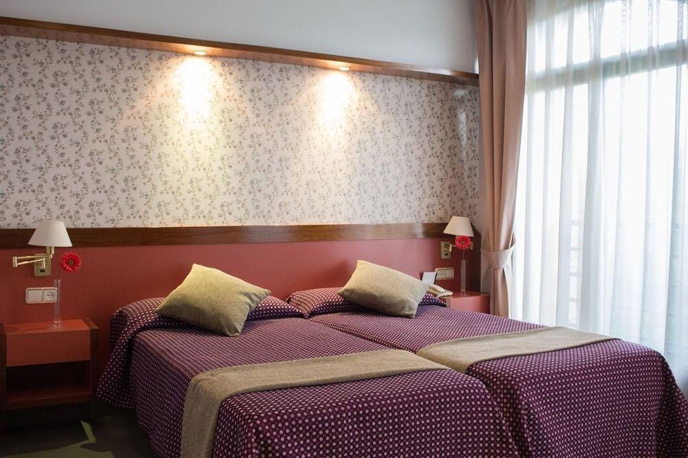 Hotel Jardin De Aranjuez Kültér fotó