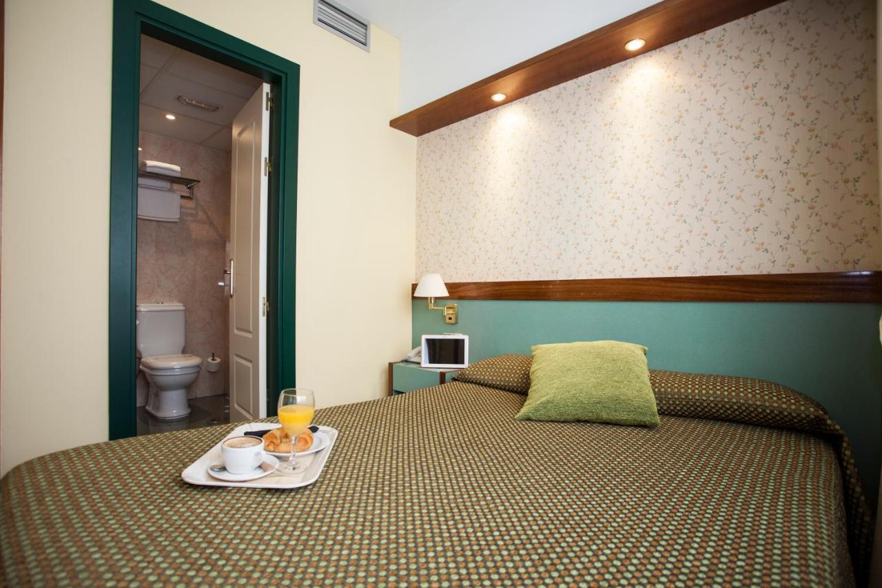 Hotel Jardin De Aranjuez Kültér fotó