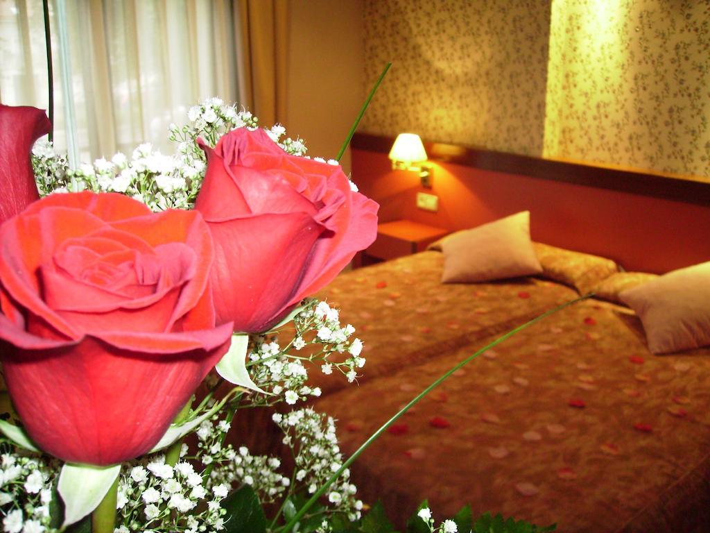 Hotel Jardin De Aranjuez Kültér fotó